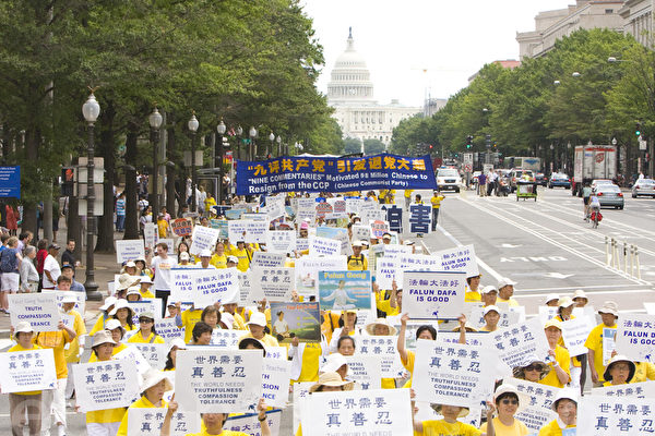 一亿人三退 专访全球24小时退党专线义工(图文)