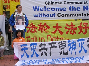 604292356041599--ss.jpg